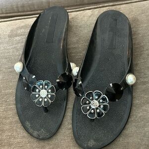 EUC BCBG Black Sandals Flower and Pearl Size 7